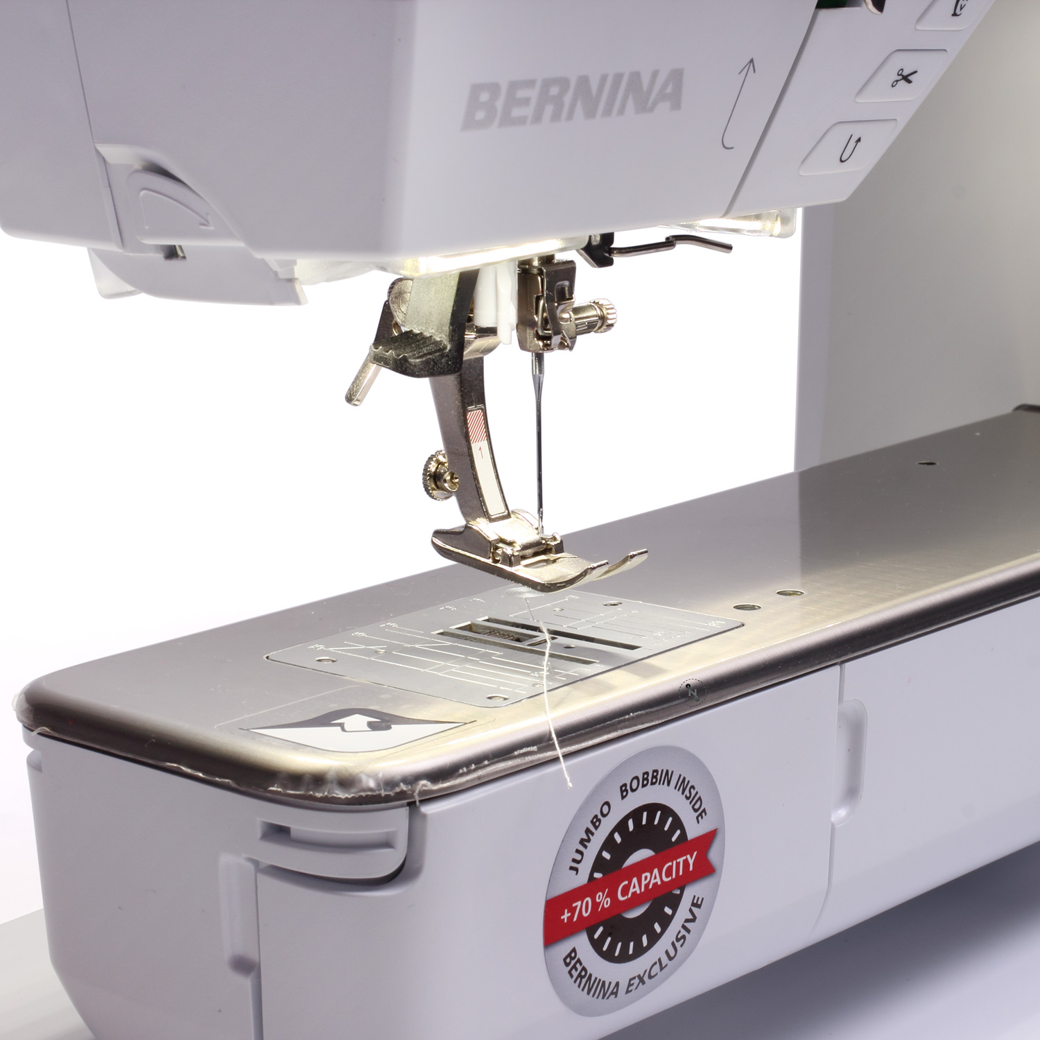 Nahaufnahme des Nähfuß der Bernina B 735 Nähmaschine